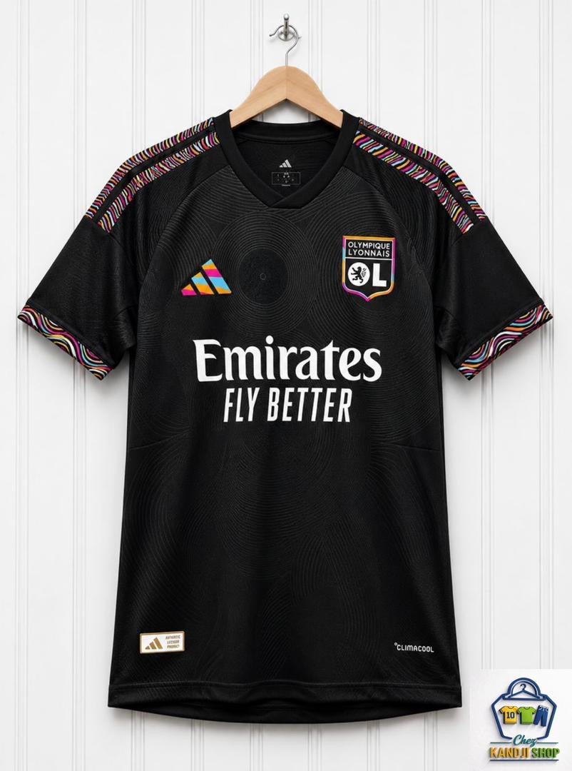 Lyon third